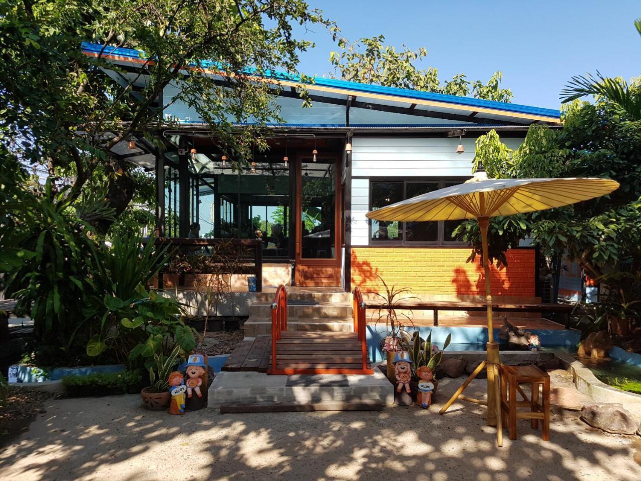 Sun Smile Hostel Ubon Ratchathani Ngoại thất bức ảnh
