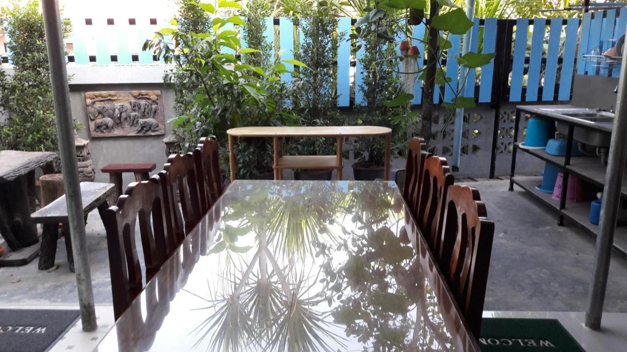 Sun Smile Hostel Ubon Ratchathani Ngoại thất bức ảnh