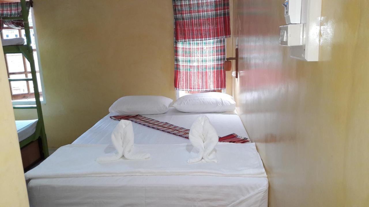 Sun Smile Hostel Ubon Ratchathani Ngoại thất bức ảnh