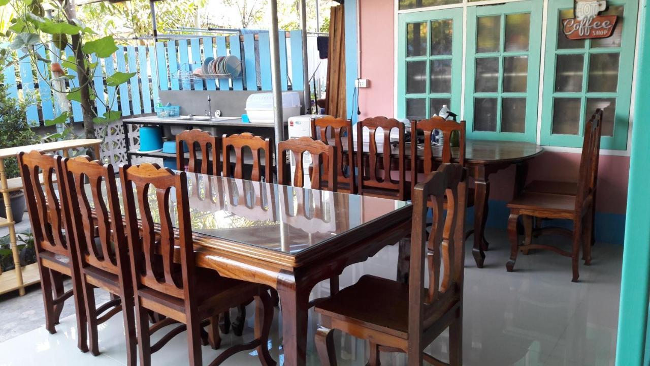 Sun Smile Hostel Ubon Ratchathani Ngoại thất bức ảnh
