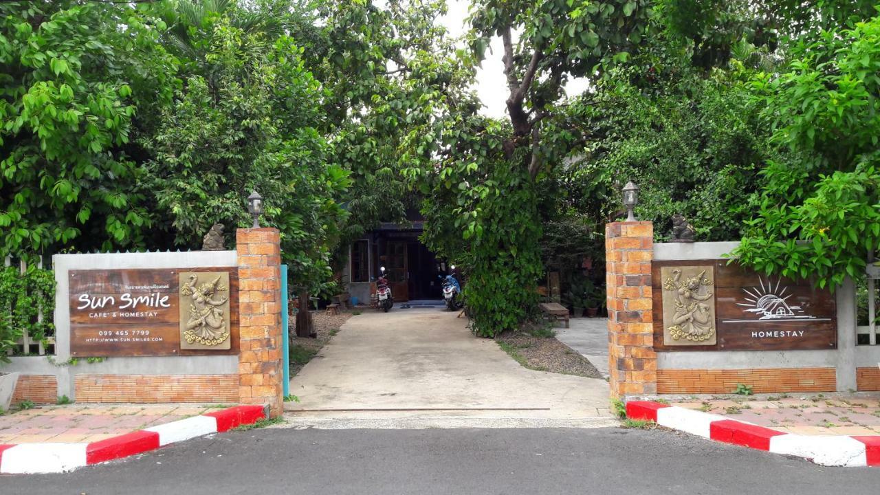 Sun Smile Hostel Ubon Ratchathani Ngoại thất bức ảnh